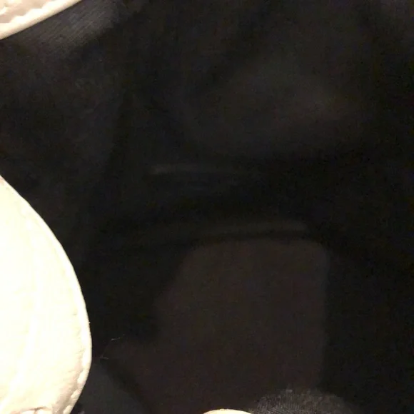 Saint Laurent Le Maillon Quilted Leather Bucket Bag - Picture 8 of 10